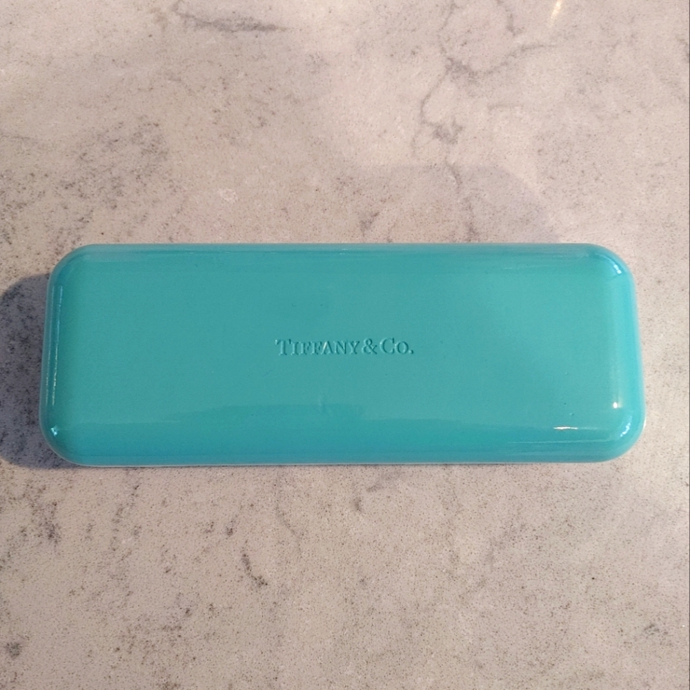 Tiffany & Co. light blue slim glasses case